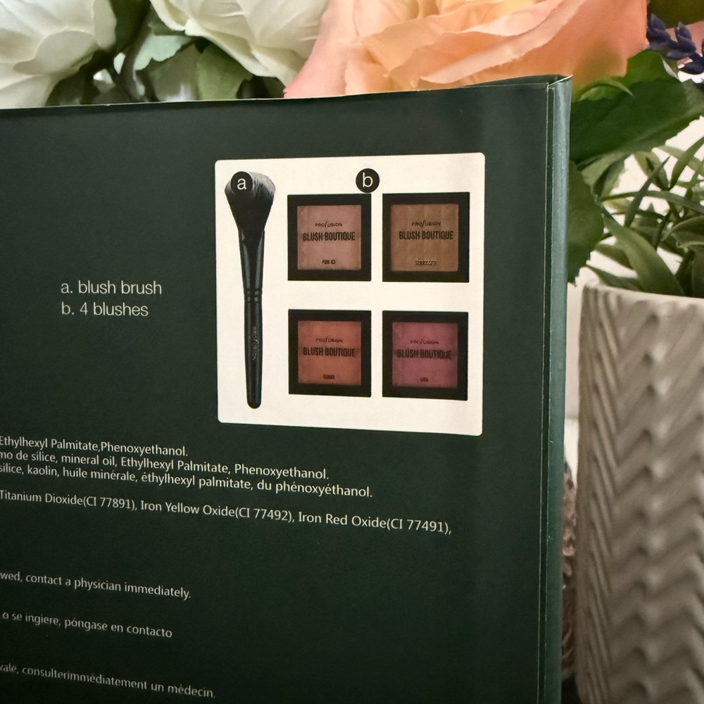 🆕🪷 PROFUSION LIMITED EDITION BLUSH BOUTIQUE PALETTE. BRAND NEW FACTORY SEALED. - Picture 14 of 15